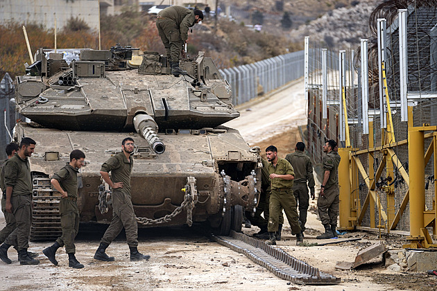 Izrael za dva dny odzbrojil Sýrii. Zůstává opatrný a buduje hraniční opevnění