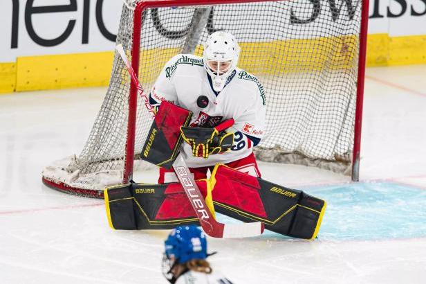 

ŽIVĚ: Euro Hockey Tour žen Kanada – Česko

