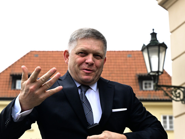 Fico odmítá řešit vzpouru lékařů: „Zachránili mi život, jsem v hlubokém střetu zájmů“