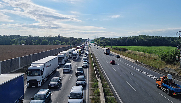 Věková hranice pro pravidelné zdravotní prohlídky řidičů se zvýší na 70 let