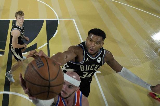 

Z vítězství v NBA Cupu se raduje Milwaukee

