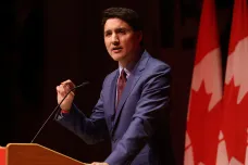 Kanadský premiér Trudeau je pod rostoucím tlakem, aby odstoupil