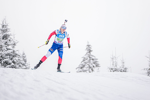 Biatlon ONLINE: Sprint v Annecy. Z Češek zahajuje první Charvátová