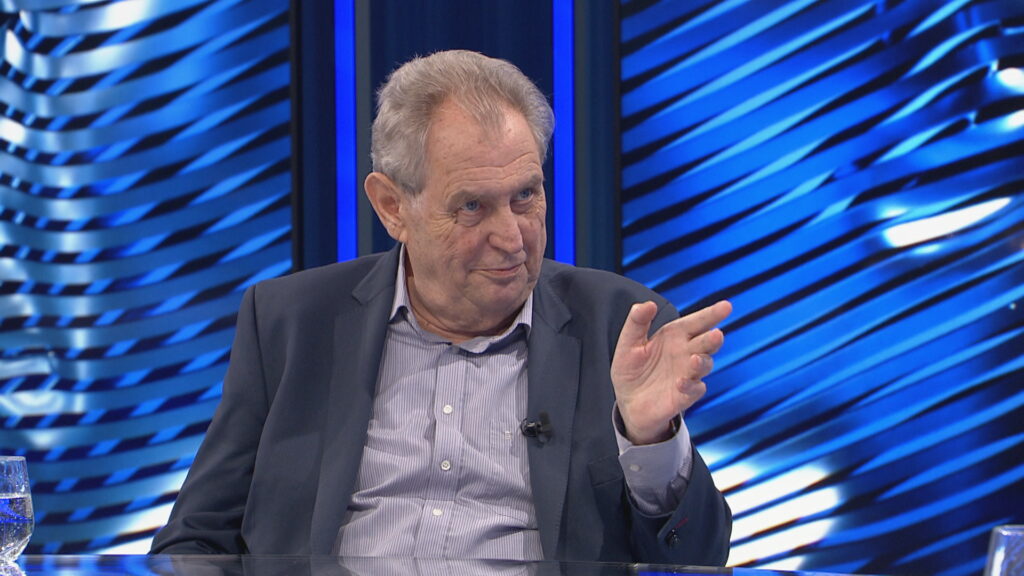 Zeman tvrdě zaútočil na Fialu. Lže a uráží inteligenci občanů