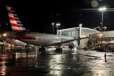 American Airlines kvůli technickým potížím pozastavily všechny své lety v USA