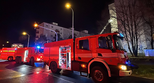 Výbuch v pražském bytě zranil čtyři lidi. Explodovala zřejmě zábavní pyrotechnika