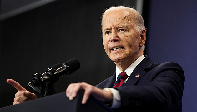 Odpověď na útok Ruska. Biden chystá navýšení zbrojních dodávek Ukrajině