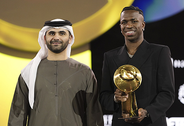 Vinícius Júnior zářil na Globe Soccer Awards, je nej hráčem i útočníkem