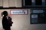 Do babyboxu v Mostě někdo odložil dvoutýdenní holčičku. Váží přes tři kila, dostala jméno Bára