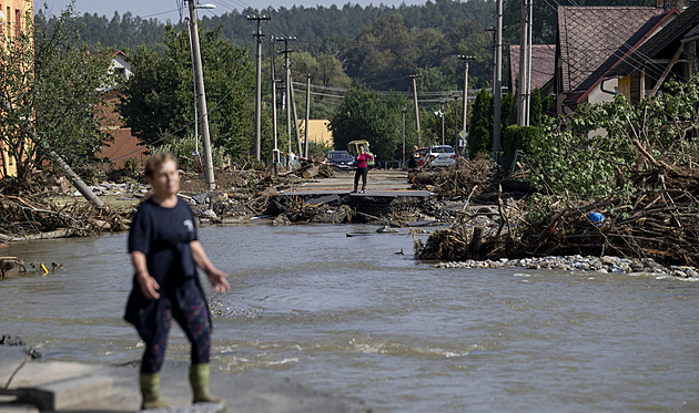 Za povodní zničený dům 95 tisíc, jinde necelou půlku. Klíč k dělbě podpory udivil