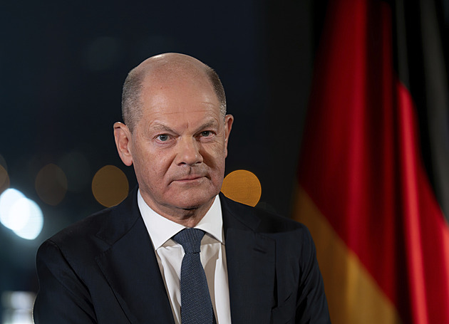 V Německu nerozhoduje majitel sociálních sítí, rýpl si Scholz do Muska