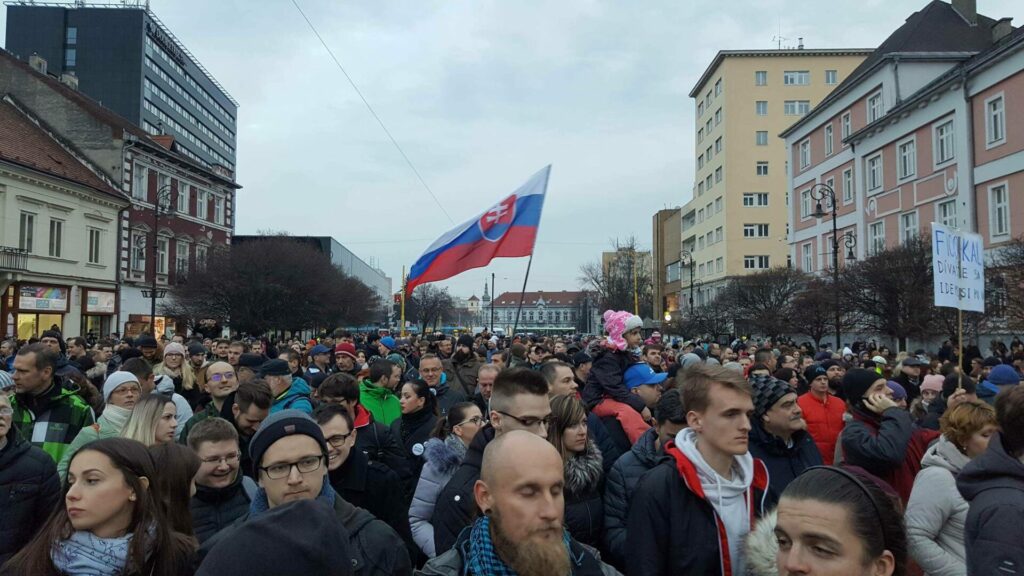 Víc než čtvrtina Slováků považuje uplynulý rok za horší, než čekala. Nejnegativněji ho hodnotí senioři