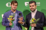 Carlsen ve finále mistrovství světa nabídl soupeři dělbu titulu. Bleskový šach tak má dva šampiony