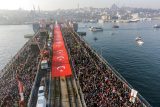 ‚I Gaza vyjde vítězně z obležení.‘ Desítky tisíc lidí v Istanbulu protestovaly proti izraelské ofenzivě