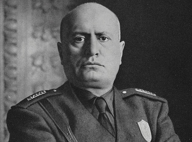 Itálie definitivně totalitou. Před 100 lety pronesl Mussolini klíčový projev