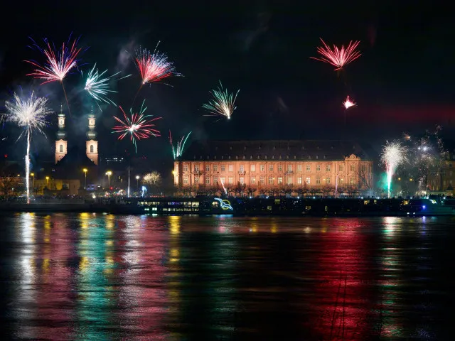 Petice za zákaz zábavní pyrotechniky nasbírala v Německu stovky tisíc podpisů