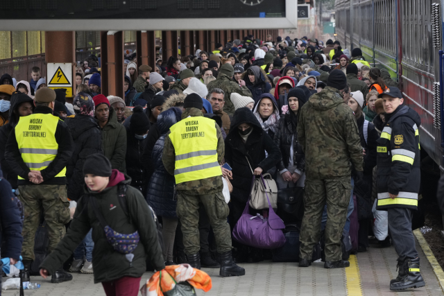 Život v nejistotě. Jaké otázky si kladou ukrajinské ženy žijící v Česku