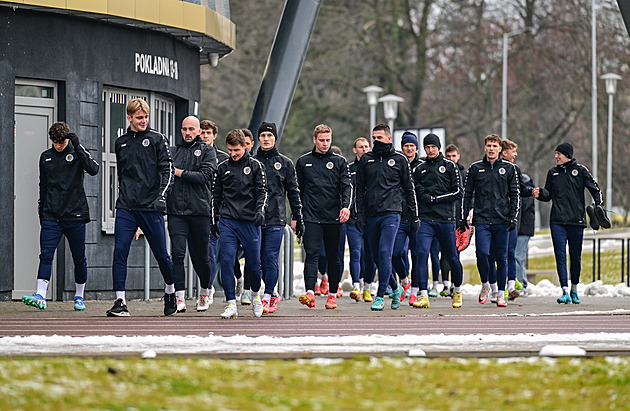 Hradec začal přípravu se Spáčilem, řeší se ale i nabídky silné trojky