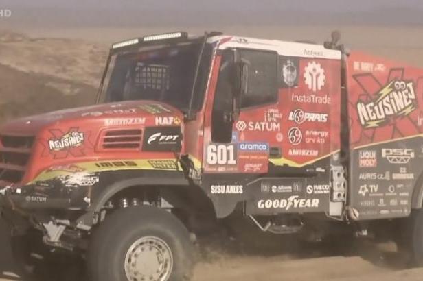 

Loprais vyhrál 3. etapu Rallye Dakar

