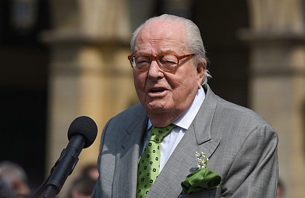 Zemřel zakladatel Národní fronty Jean-Marie Le Pen, bylo mu 96 let