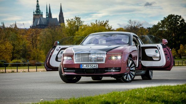 Evropská klientela mění vkus. Nejžádanější Rolls-Royce je ten na elektřinu