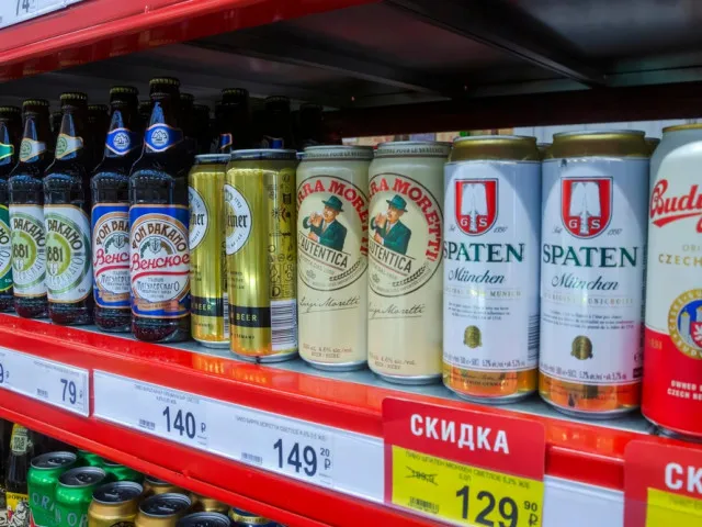 Pivo do Ruska proudí navzdory invazi. Nejvíc z Německa a Česka, ukazují ruské statistiky