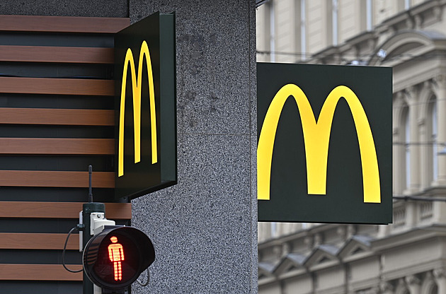 Aktivista Starbuck přemohl i  McDonald’s. Řetězec omezí plány na diverzitu