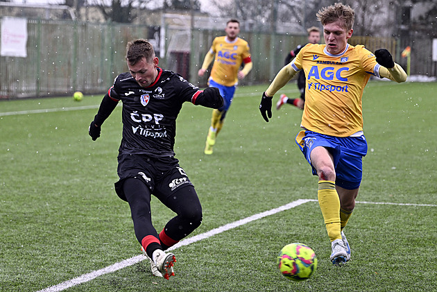 Fotbalisté Teplic porazili v přípravě Pardubice, Karviná remizovala s Opavou