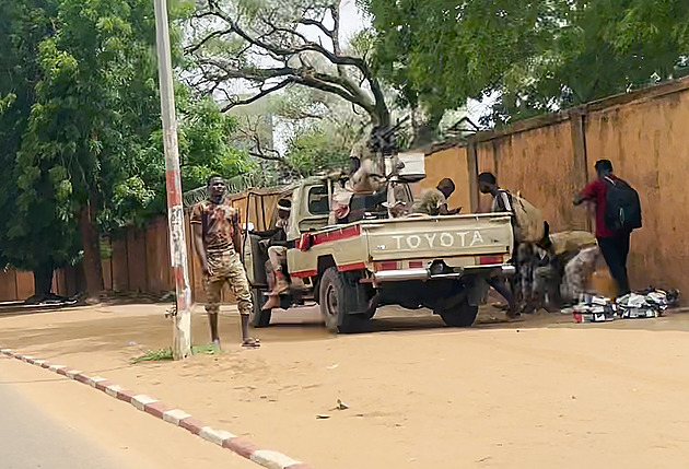 V Nigeru unesli Rakušanku. Na místě působila jako humanitární pracovnice