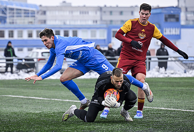 Boleslavští fotbalisté začali přípravu na jaro pětigólovou výhrou nad Duklou