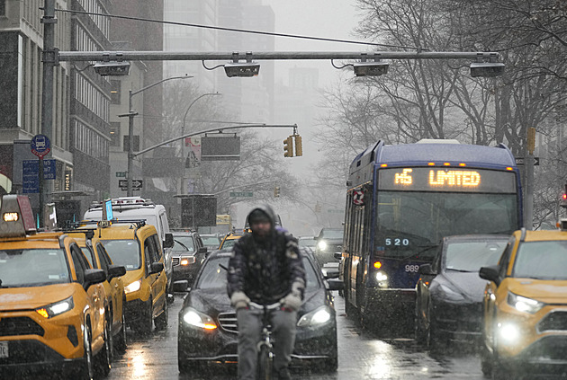 Zácpy se v centru New Yorku po zavedení poplatku zmenšily o desítky procent