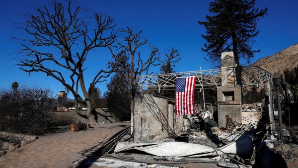 Požár za oknem, pak evakuace. Je těžké v tom dělat byznys, popisuje podnikatelka Jana Bobošíková mladší požáry v Los Angeles