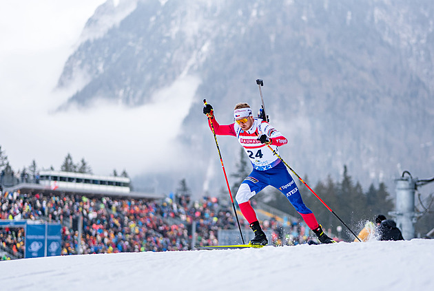 Biatlon ONLINE: Hromadný závod v Ruhpoldingu, Horniga na startu doplní Krčmář