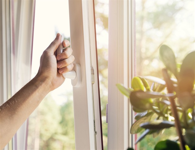 V polovině učeben na jižní Moravě špatně větrali, hygienici naměřili více CO2