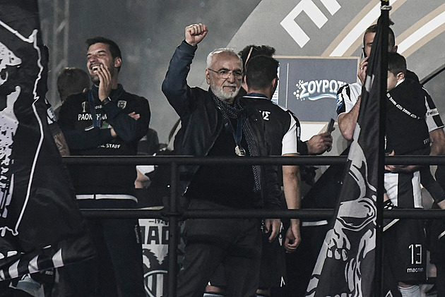 Ve dne mandarinky, v noci Hrobka. Jak Tabákový car z Ruska spasil řecký PAOK