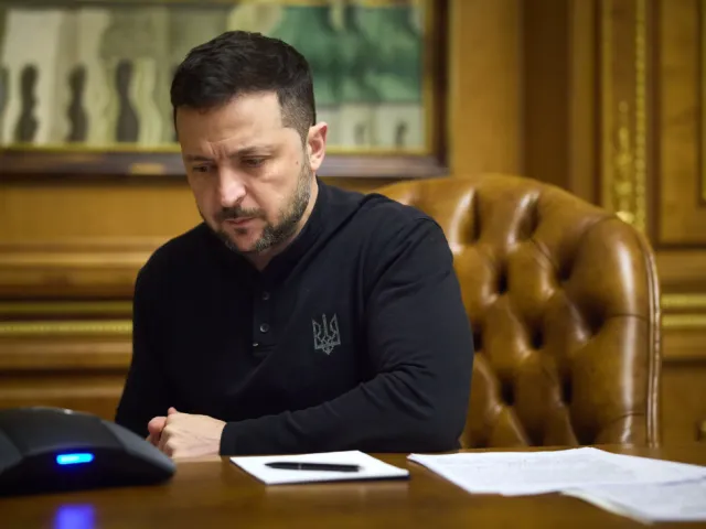 Kyberútok není naše práce, ohrazují se Ukrajinci. Zelenskyj glosoval protesty vůči Ficovi