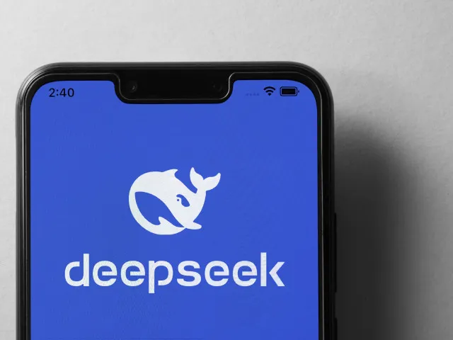 Čínská AI DeepSeek není v Itálii dostupná. Úřady zajímá, jak chrání osobní údaje