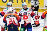 ŽIVĚ: Hokejisté Pardubic hostí v dohrávce extraligy Olomouc, Radiožurnál Sport odvysílá přímý přenos