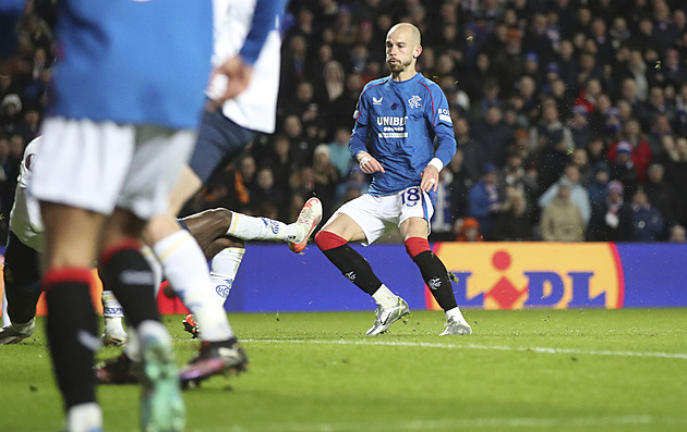 Černý poslal Rangers do osmifinále, za Hoffenheim se trefili Hranáč a Hložek