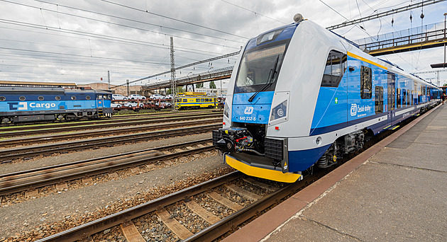 Včas loni přijelo téměř devět vlaků z deseti. Nejdochvilnější byly v únoru