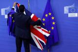 Británie přišla kvůli Brexitu o 1,8 bilionu korun. Po 5 letech považuje odchod z EU za chybu 55 procent Britů