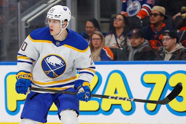 

Kulich zařídil v NHL dvěma góly výhru Buffala, Chytil byl vyměněn do Vancouveru

