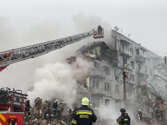 Rusové obsadili Novomlynsk a postoupili v šesti osadách najednou. Raketový útok na Poltavu zabil několik lidí