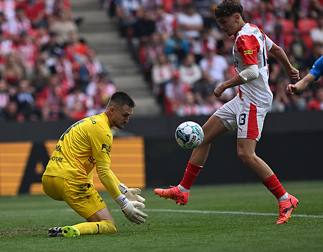 ONLINE: Slavia - Mladá Boleslav, do brány se vrací Staněk, hraje i Provod