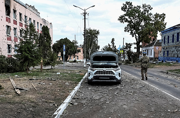 Rusové svrhli bombu na ruské město, máme důkazy, tvrdí Ukrajina