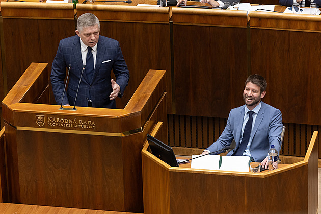 Fico ztratil kontakt s realitou, řekl lídr slovenské opozice o údajném puči