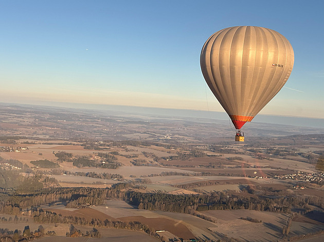 Těsně před přistáním 43 km/h. Haškův pohár balonů není žádná legrace