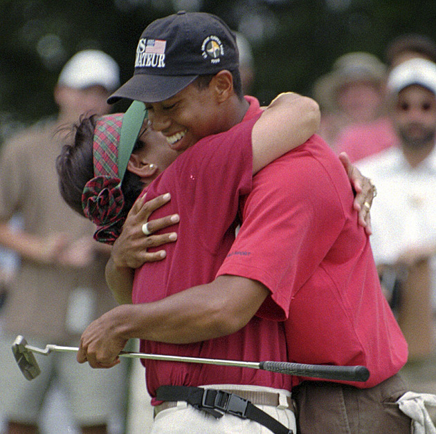 Moje největší fanynka. Tiger Woods truchlí nad smrtí své matky Kultidy