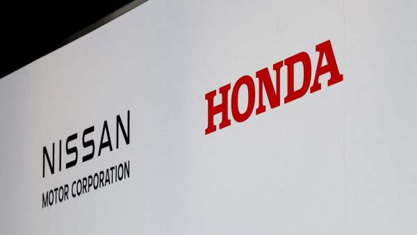 Fúze Nissan–Honda zkrachovala, rozdílné názory pohřbily dohodu za 60 miliard dolarů