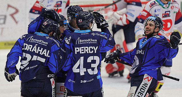 Zápasy o bytí, někdy i třífázový trénink. Vítkovické „play off“ začalo zdárně